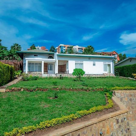 Nazareth Guest House คิกาลี ภายนอก รูปภาพ