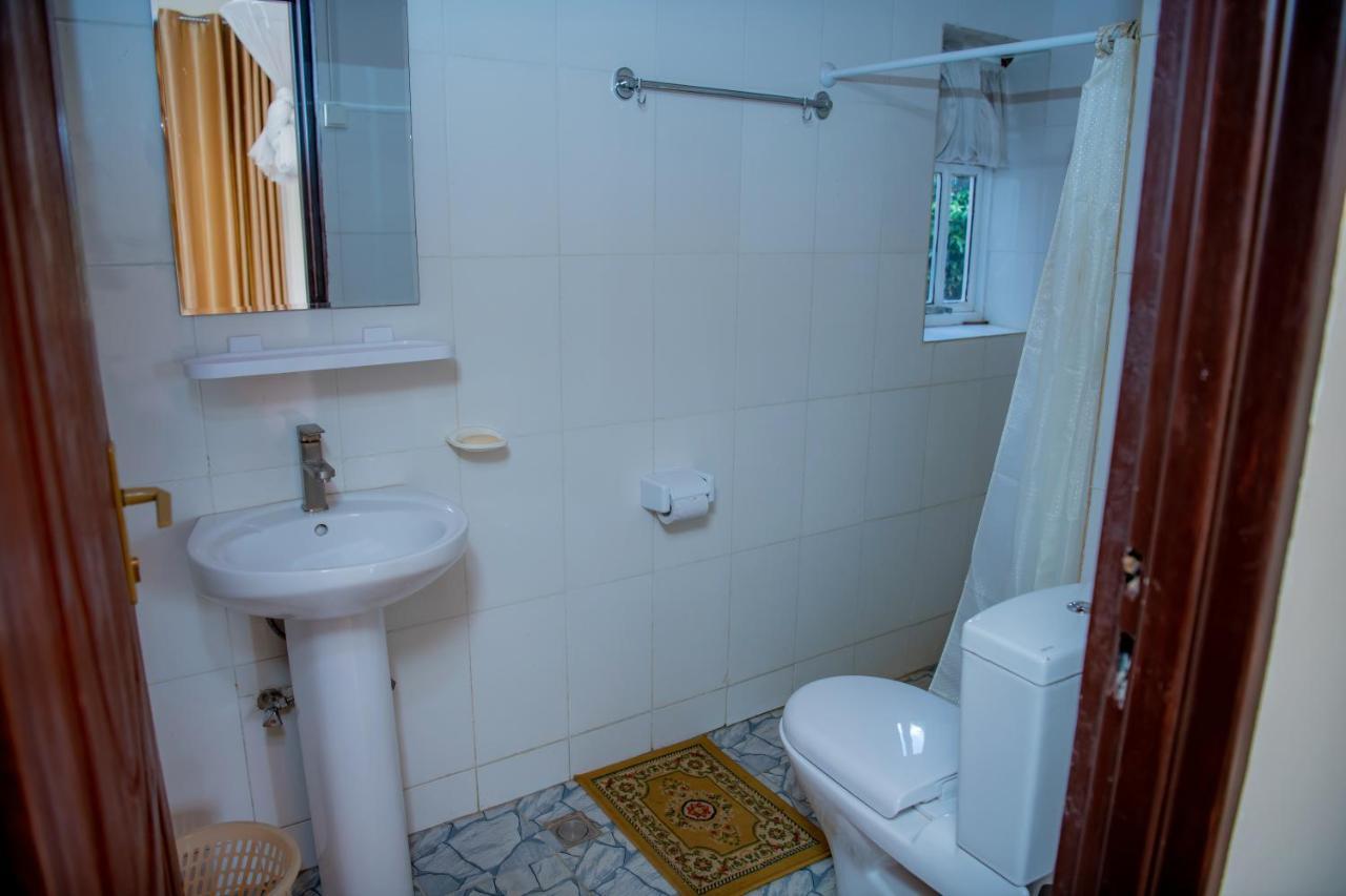 Nazareth Guest House คิกาลี ภายนอก รูปภาพ